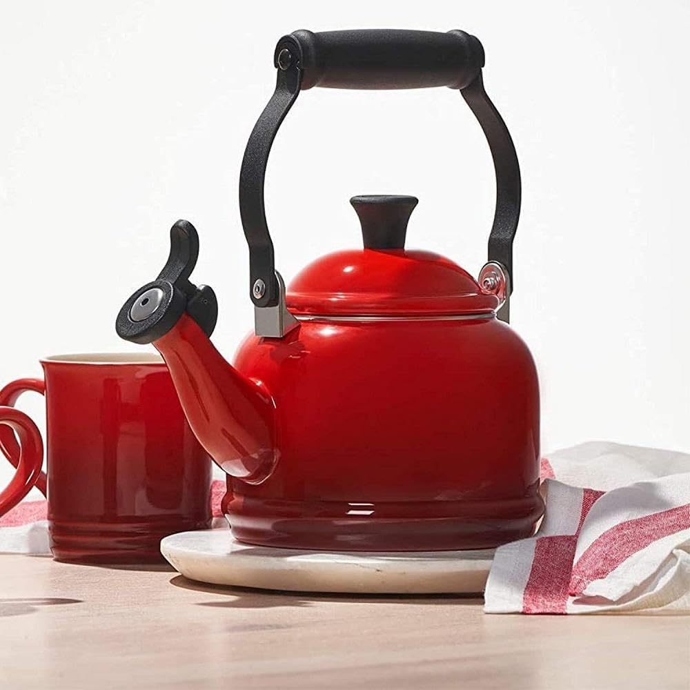 le-creuset-bouilloire-demi-sifflet-acier-maill-1-1-l-cerise image 4