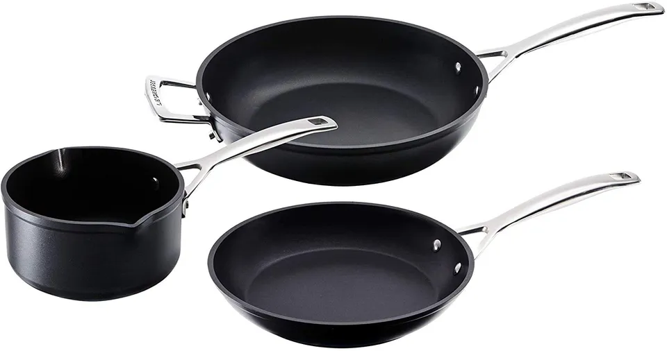 le-creuset-toughened-nonstick-pro-set-3-pi-ces-aluminium-forg-16-24-26-cm image 1