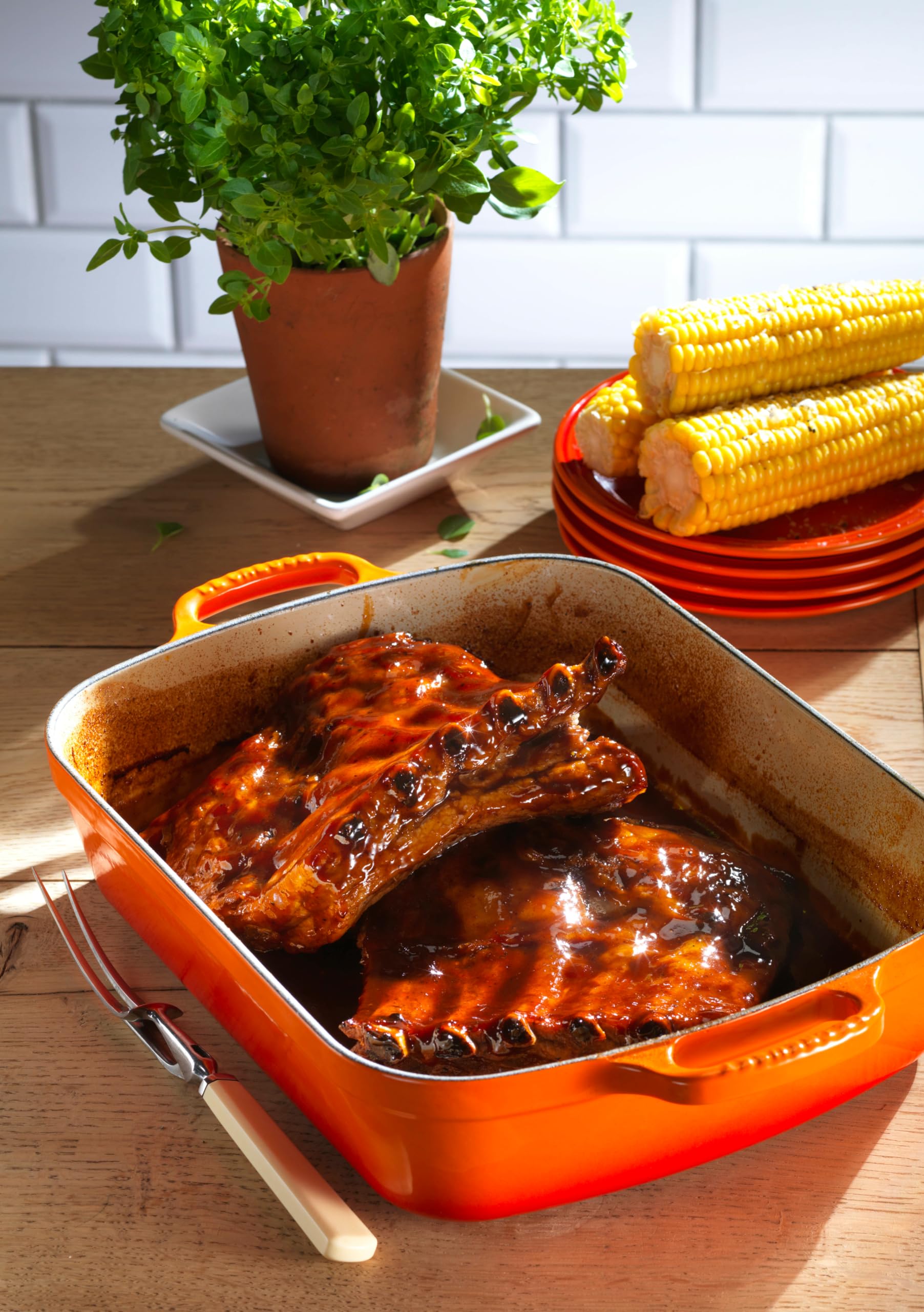 le-creuset-plat-signature-rectangulaire-en-fonte-maill-e-33-cm-4-9-l-volcanique image 6