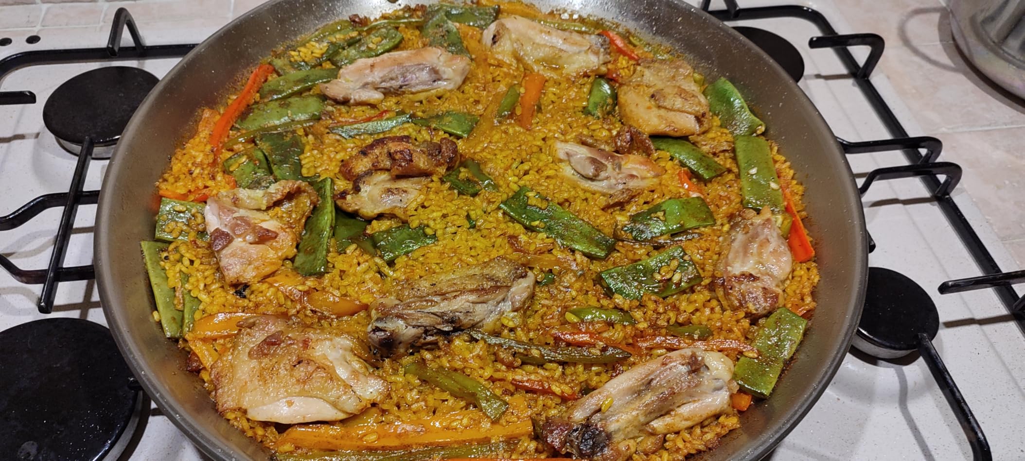 Très bon plat, chauffe vite