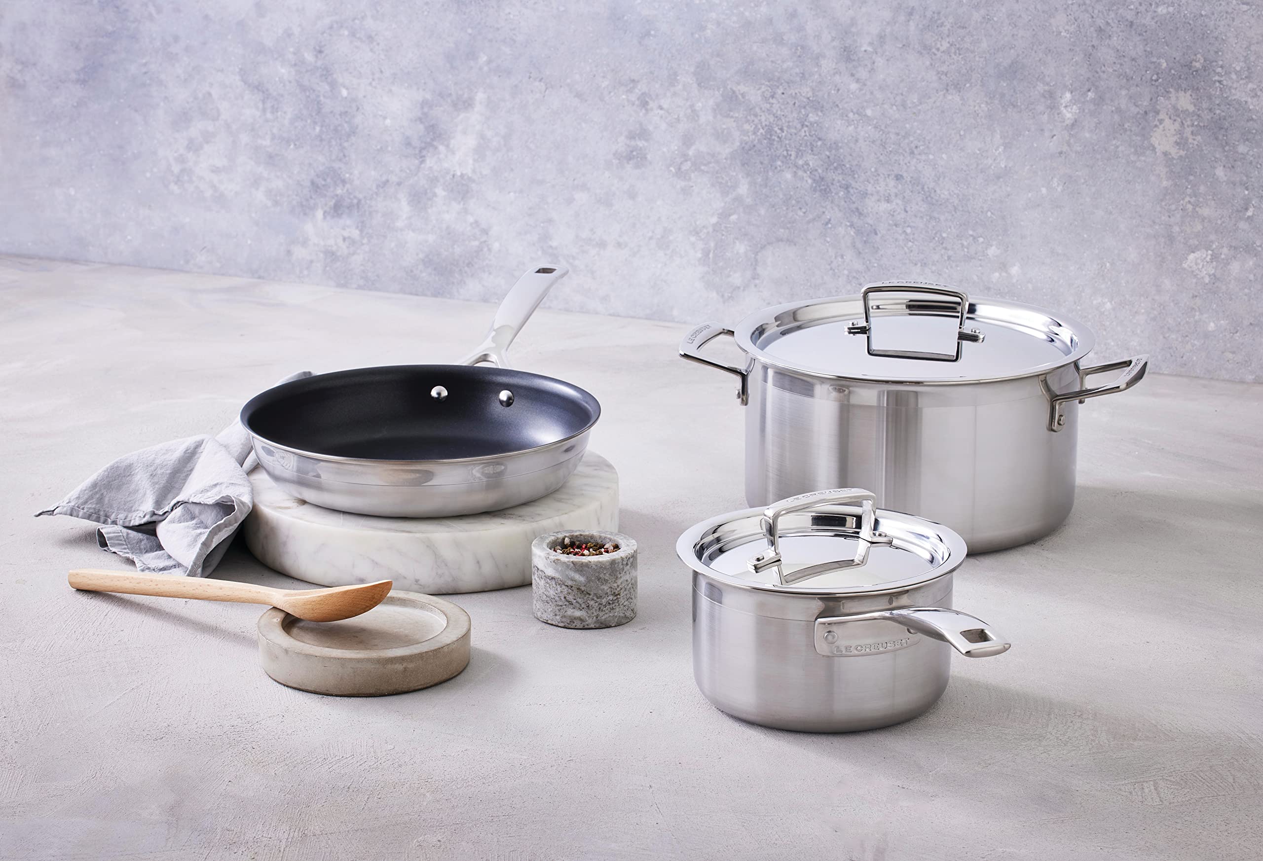 le-creuset-set-3-pi-ces-inox-classique-po-le-24-cm-faitout-24-cm-casserole-16-cm image 6