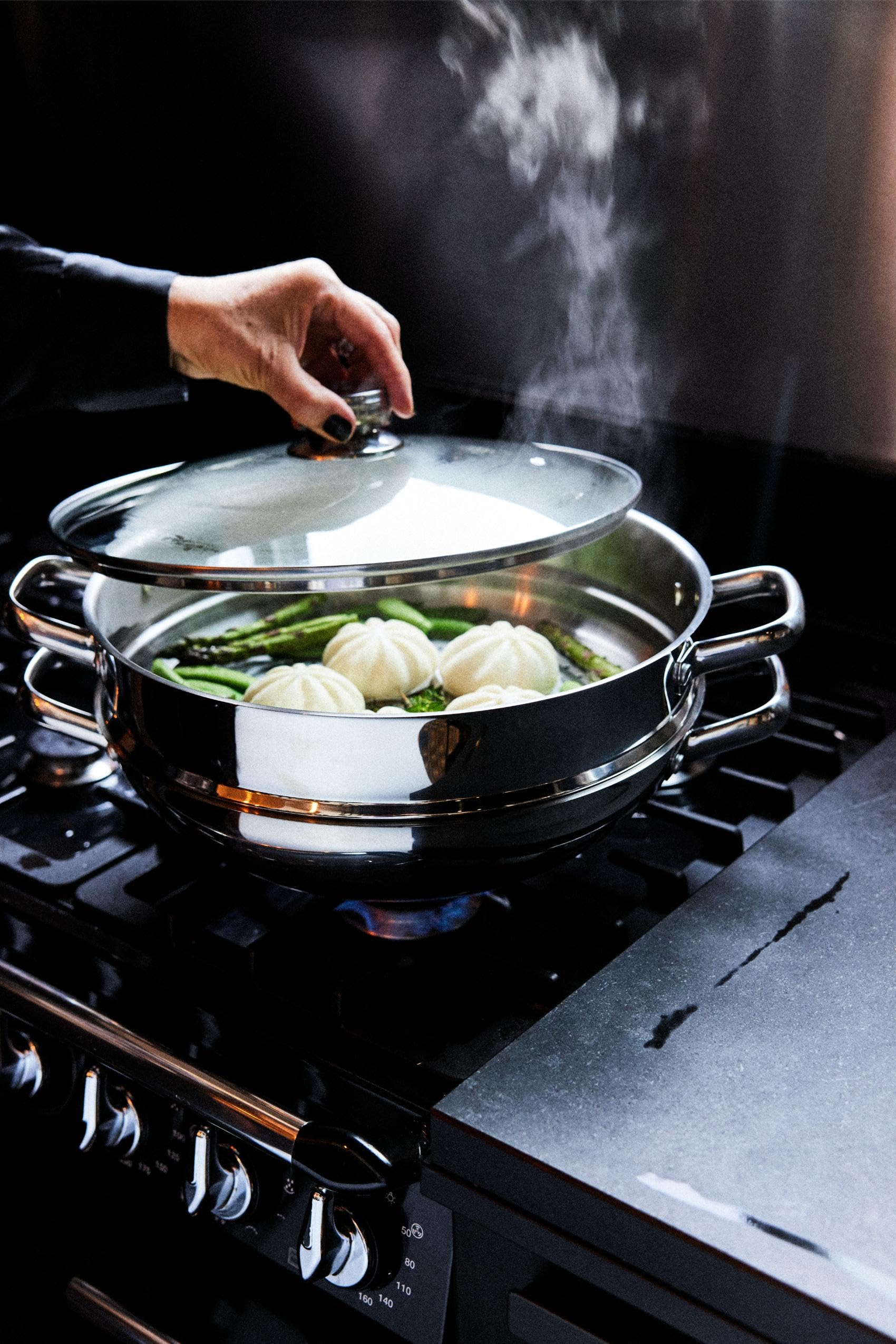 baumalu-wok-wok-vapeur-2-en-1-inox-32-cm-avec-panier-et-couvercle-verre image 2