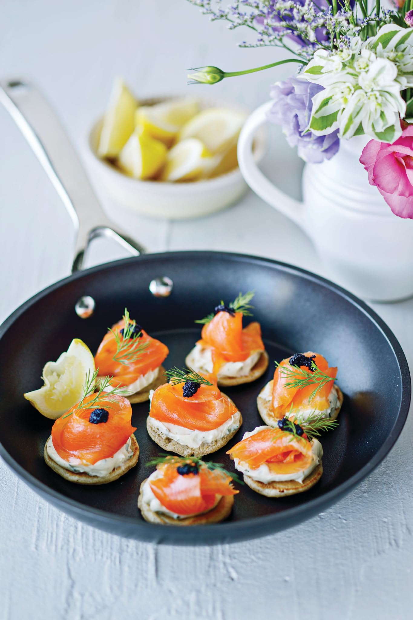 le-creuset-po-le-anti-adh-rente-forg-e-20-cm-anthracite image 3