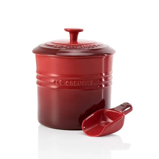 le-creuset-pot-croquettes-en-c-ramique-1-9-l-cerise-avec-cuill-re-doseuse image 1