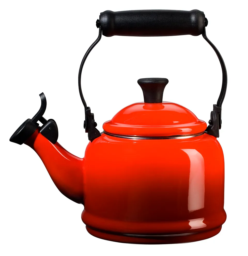 le-creuset-bouilloire-demi-sifflet-acier-maill-1-1-l-cerise image 1