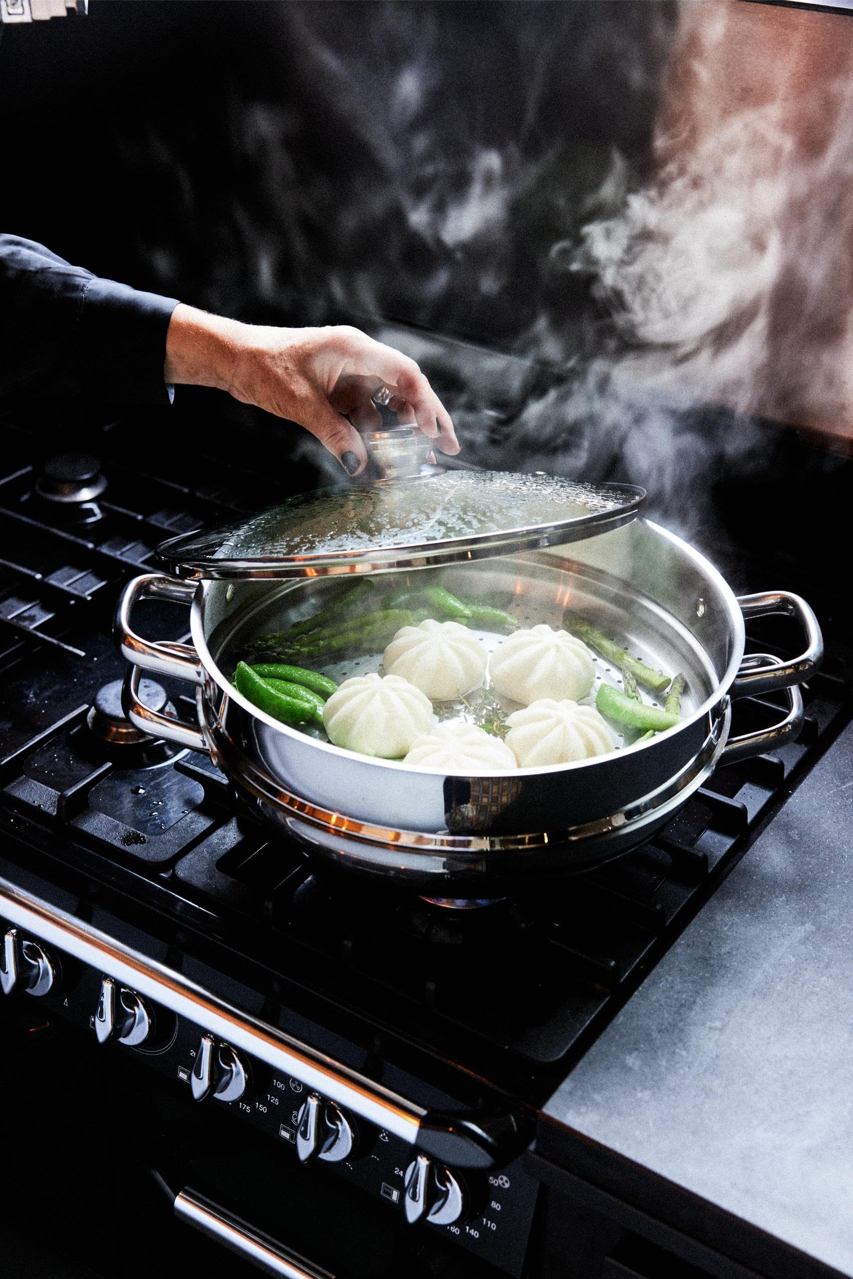 baumalu-wok-wok-vapeur-2-en-1-inox-32-cm-avec-panier-et-couvercle-verre image 5